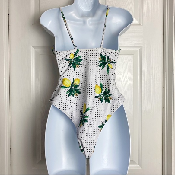 Zaful Lemon Print One-Piece Swimsuit Limoncello - Picture 4 of 7
